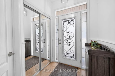 32 William Gaspar Court • Markham, ON photo 8