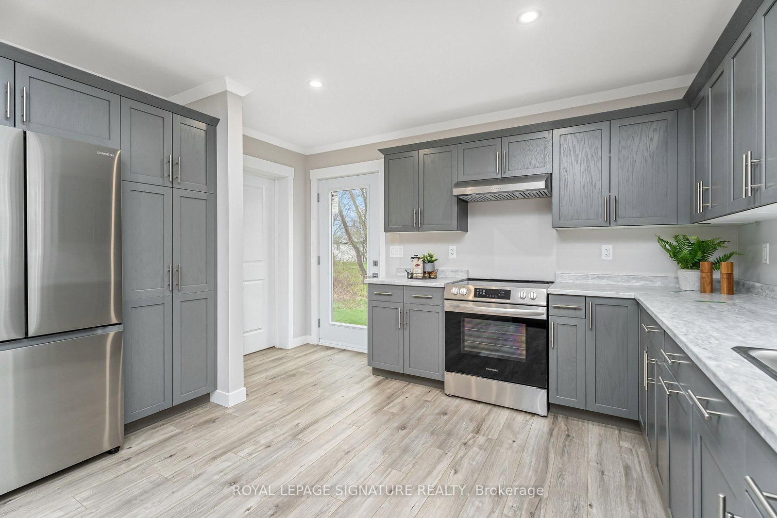 16 Briarwood Place • Innisfil, ON photo 21