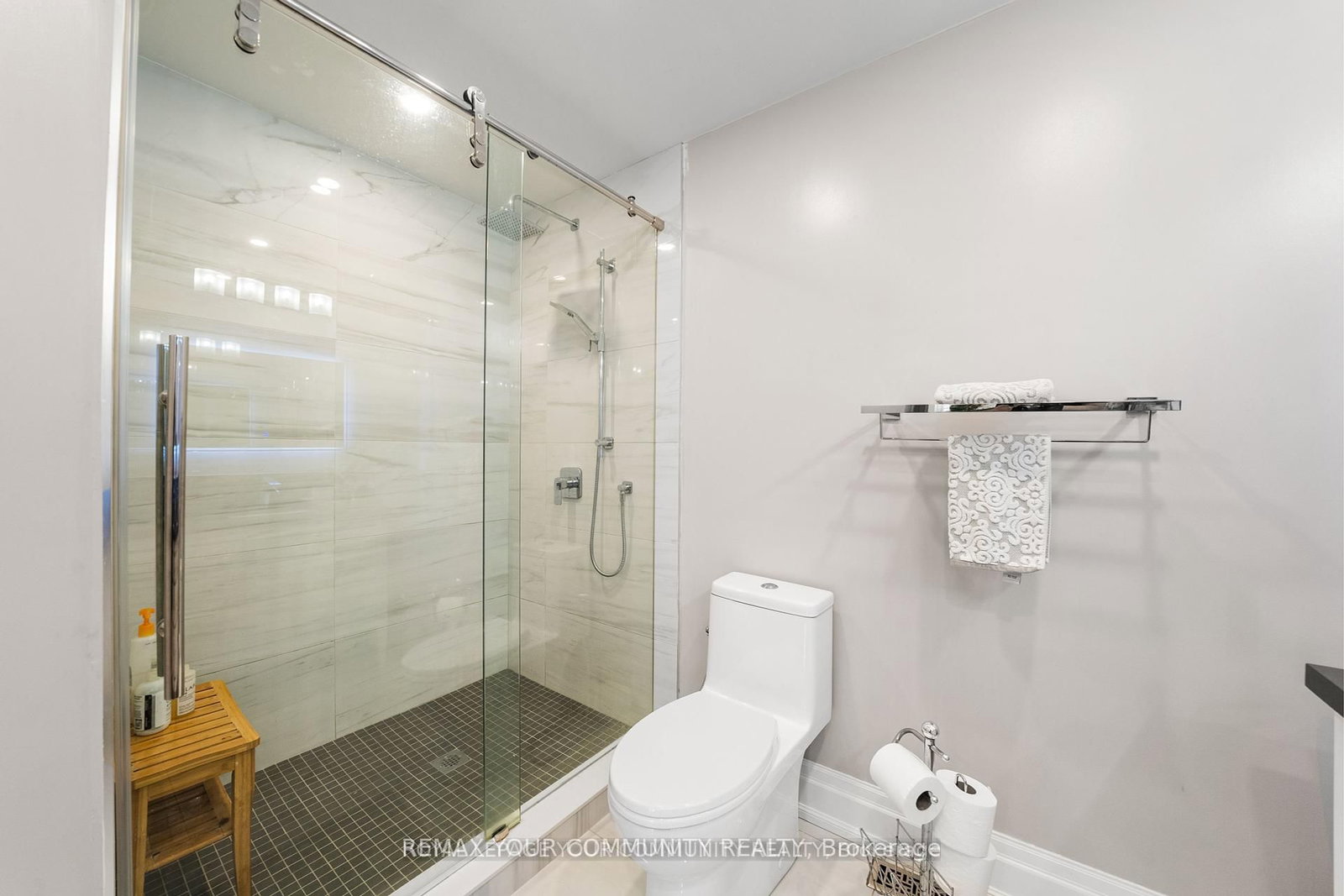 37 Copperstone Crescent • Richmond Hill, ON photo 20