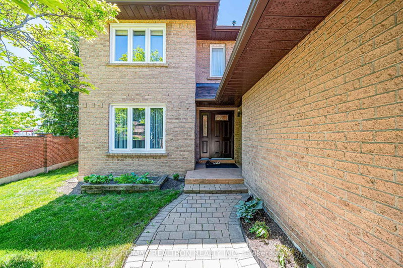 49 Somerset Crescent