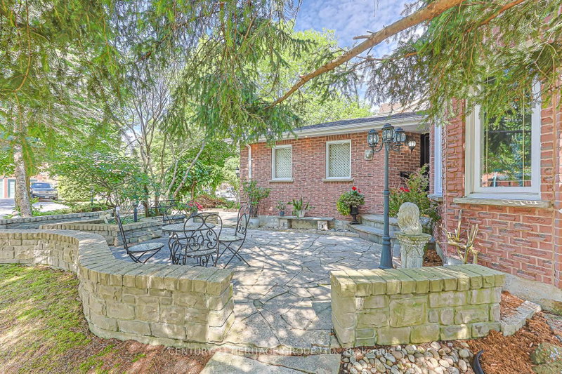169 Delayne Dr photo 4