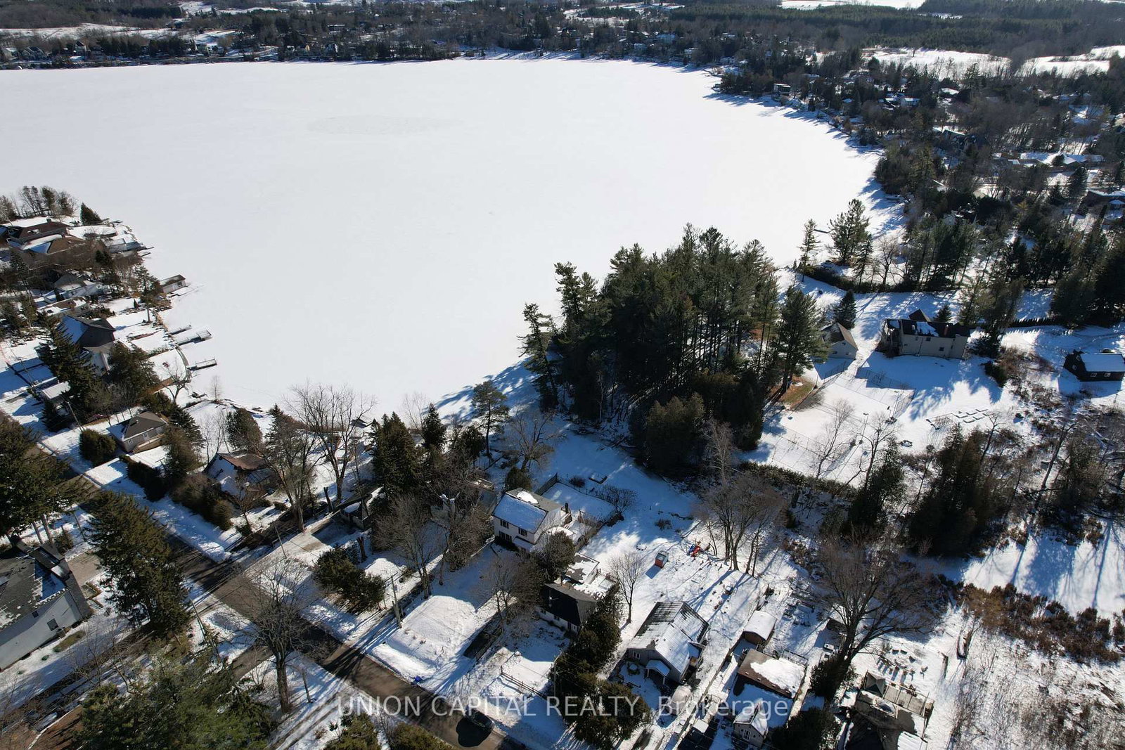 27 Connor Drive • Whitchurch-Stouffville, ON photo 16