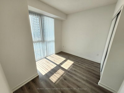 Unit 2716 — 28 Interchange Way — photo 6