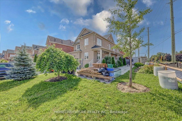 Bsmt - 939 Miller Park Avenue