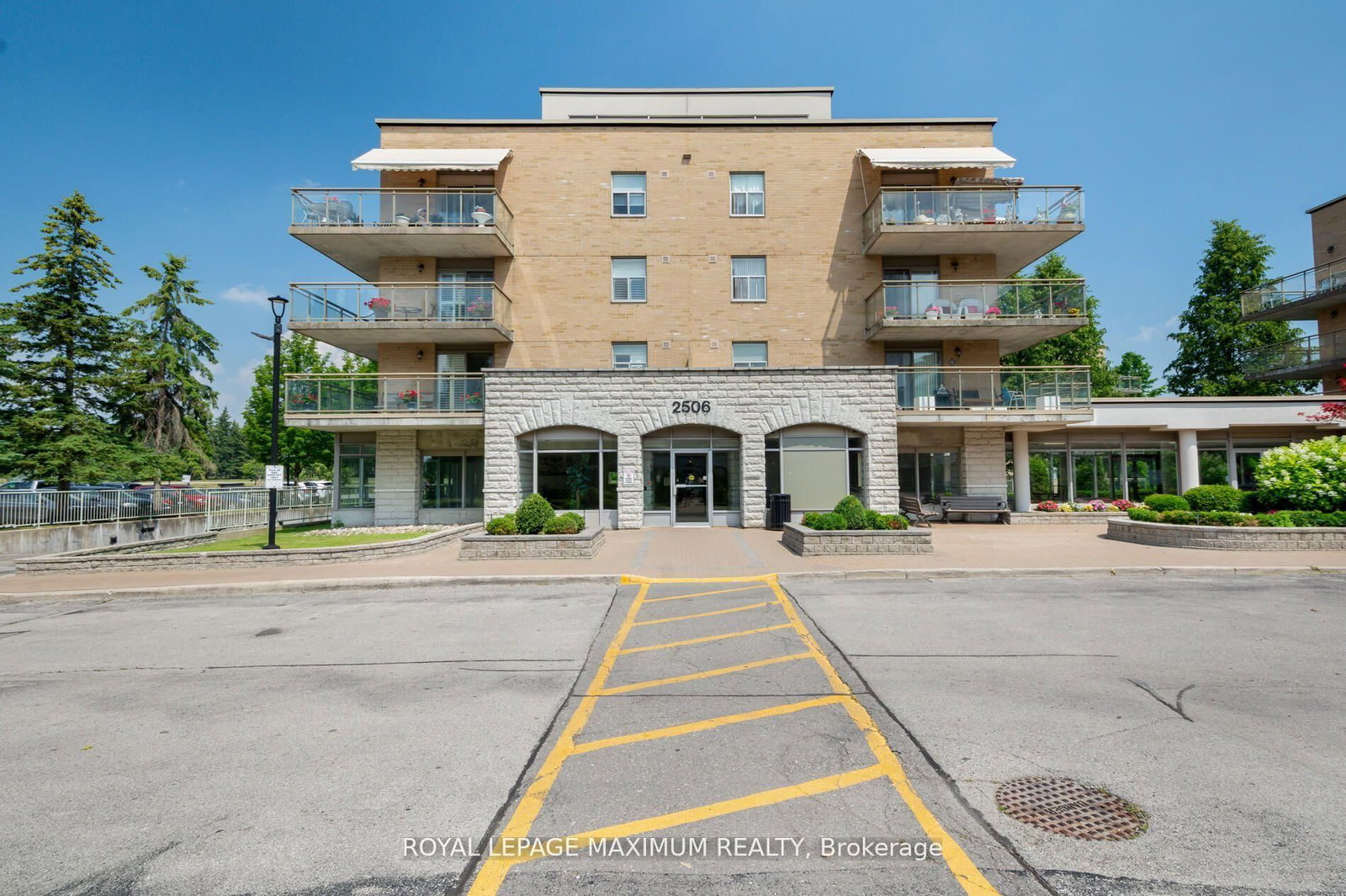 2506 Rutherford Road • #408 • Vaughan, ON photo 3