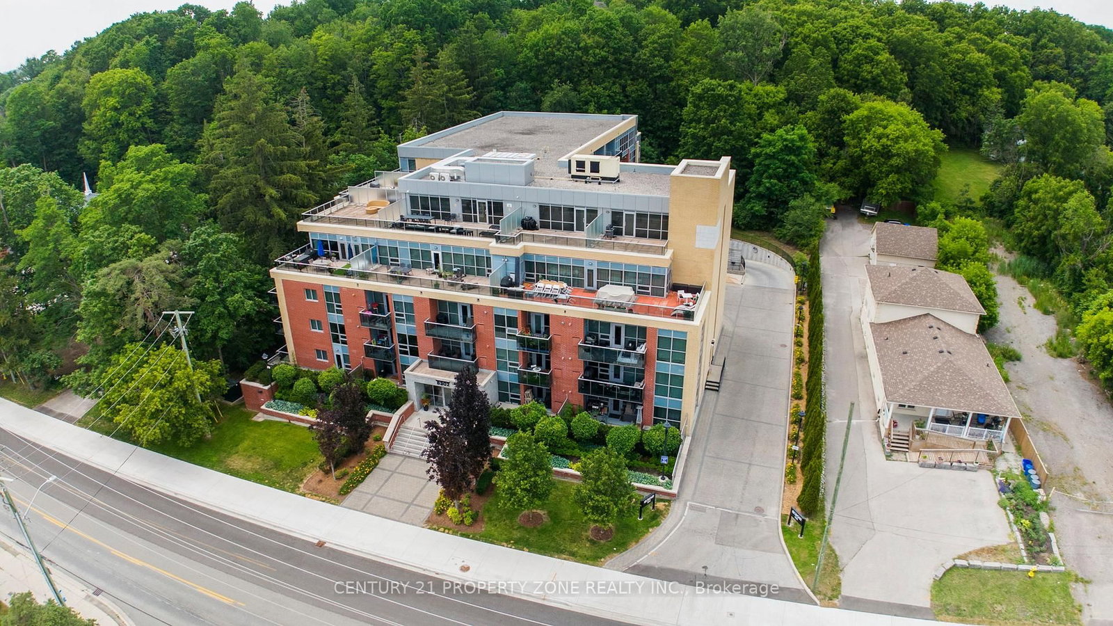 8302 Islington Avenue • #219 • Vaughan, ON photo 1