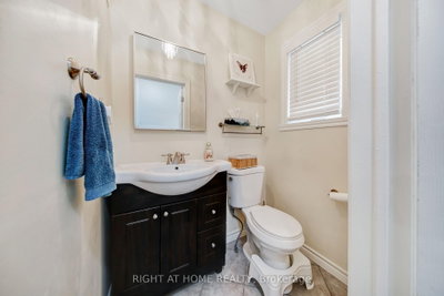 11 Potter Crescent • New Tecumseth, ON photo 8