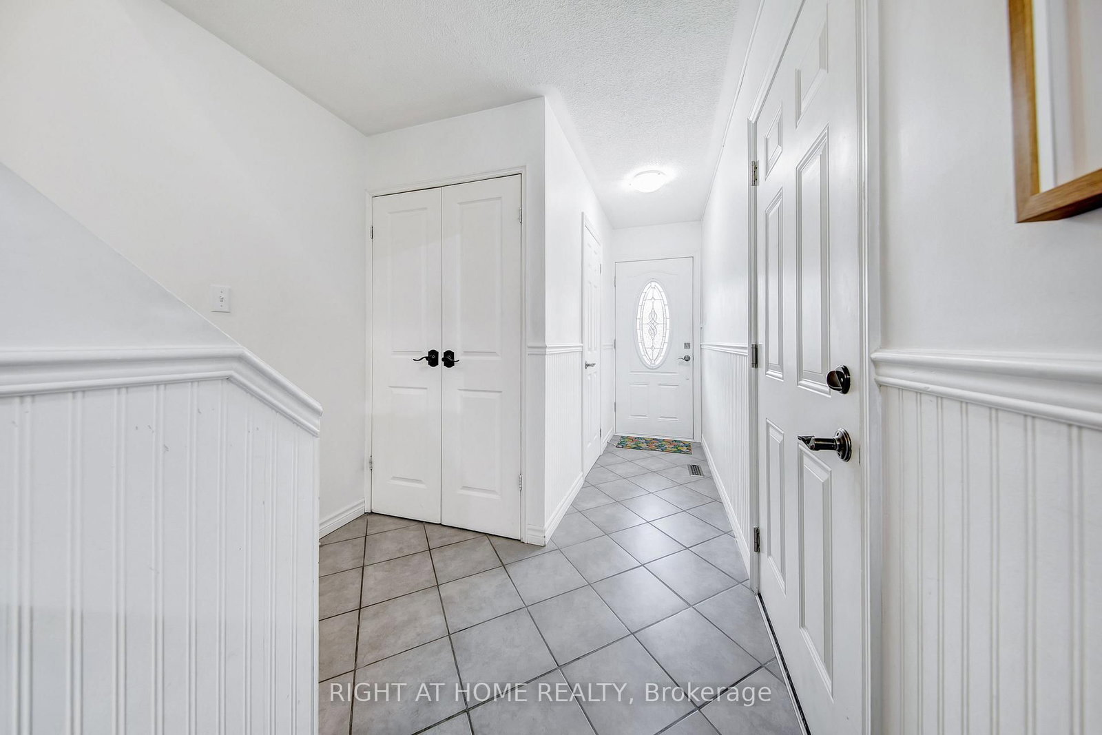 11 Potter Crescent • New Tecumseth, ON photo 9