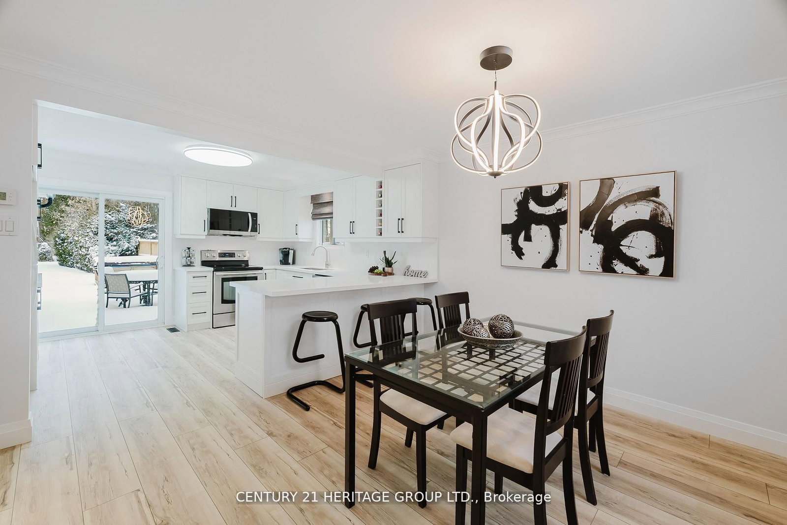 7 Crawford Circle • New Tecumseth, ON photo 9