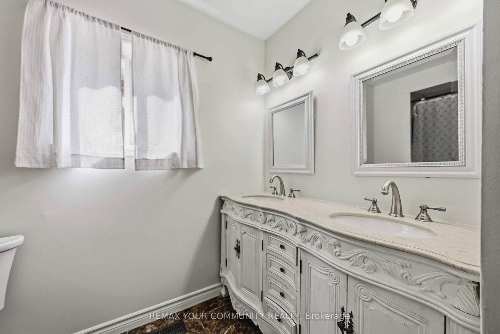 56 Hirst Avenue • Georgina, ON photo 38
