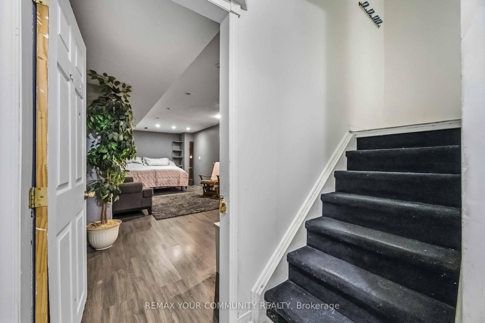 56 Hirst Avenue • Georgina, ON photo 39