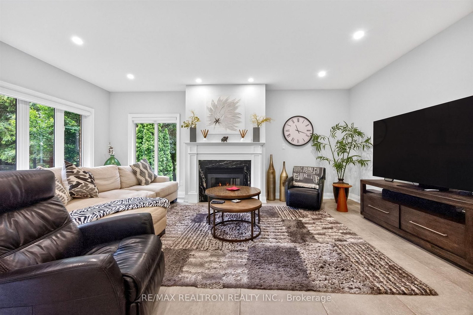 7 Maplehyrn Avenue • East Gwillimbury, ON photo 12