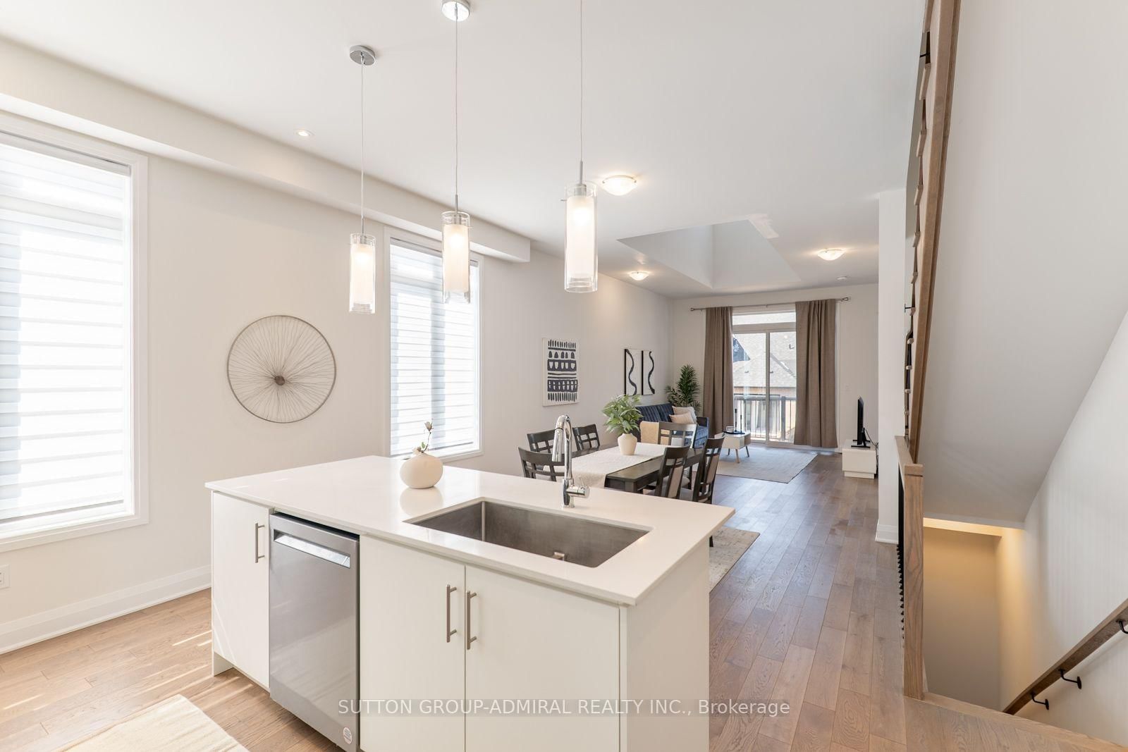 2 Lois Torrance Trail • Uxbridge, ON photo 11