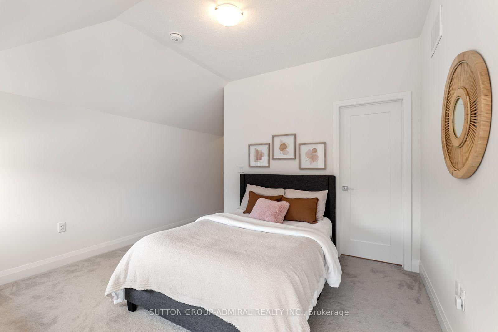 2 Lois Torrance Trail • Uxbridge, ON photo 31