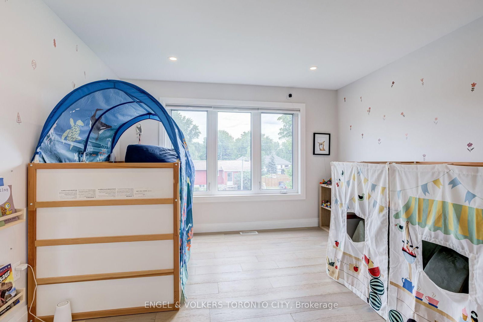 40 Glenview Avenue • Georgina, ON photo 28