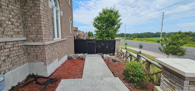 Bsmt - 46 Courtland Crescent