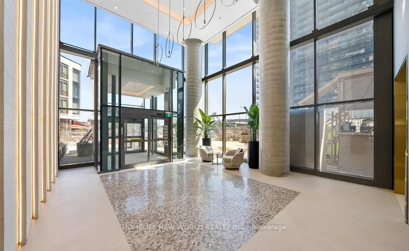 home for lease on 2305-7890 Jane Street W