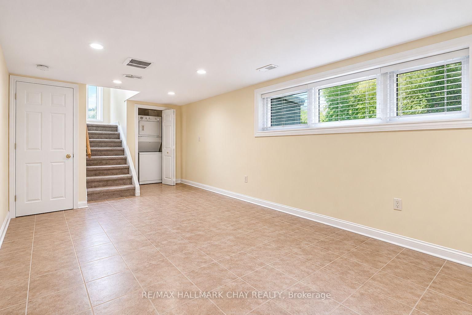 420 S Fernleigh Circle • Richmond Hill, ON photo 22