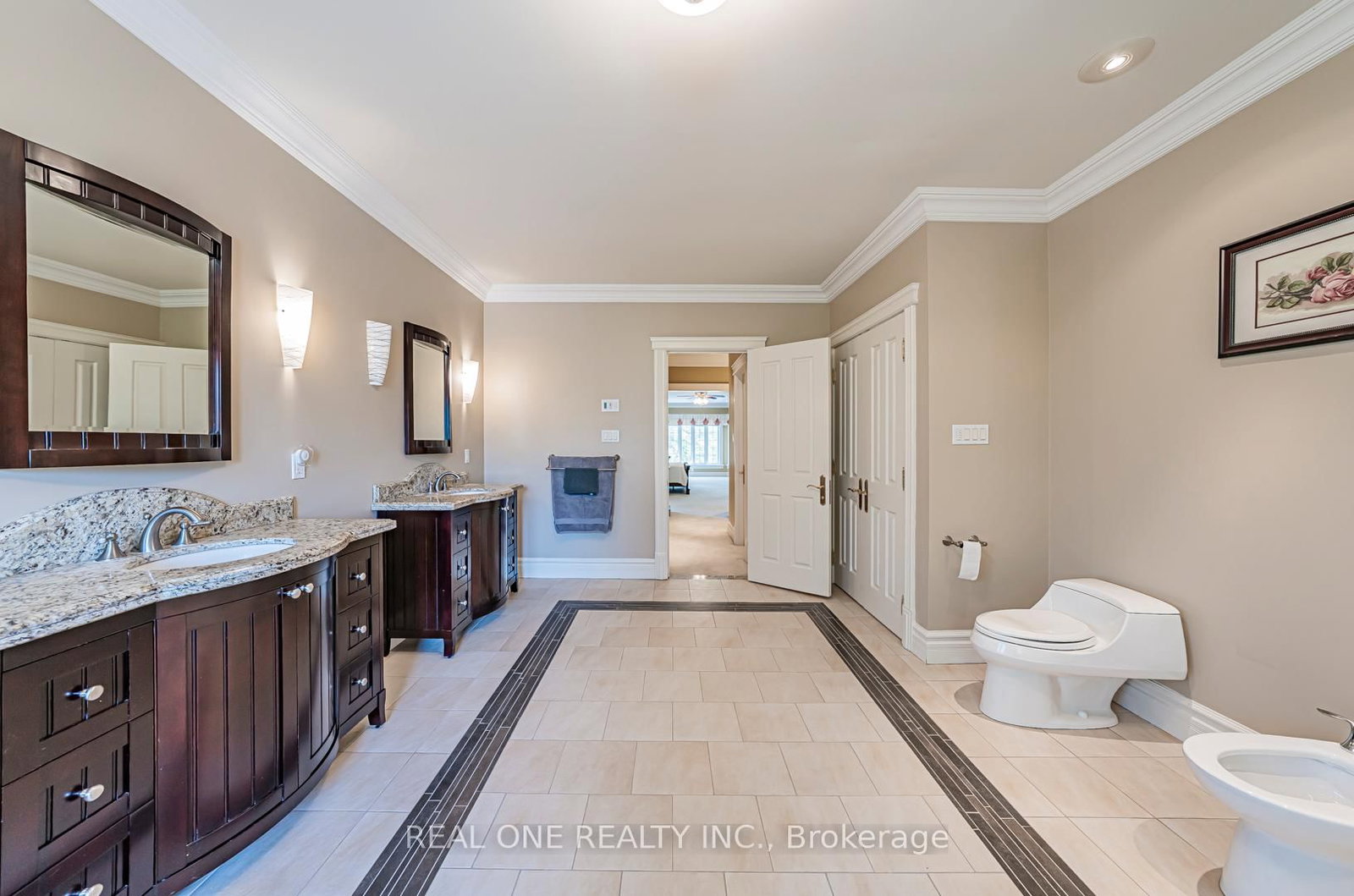 14 Alm Crt, Aurora, view 40