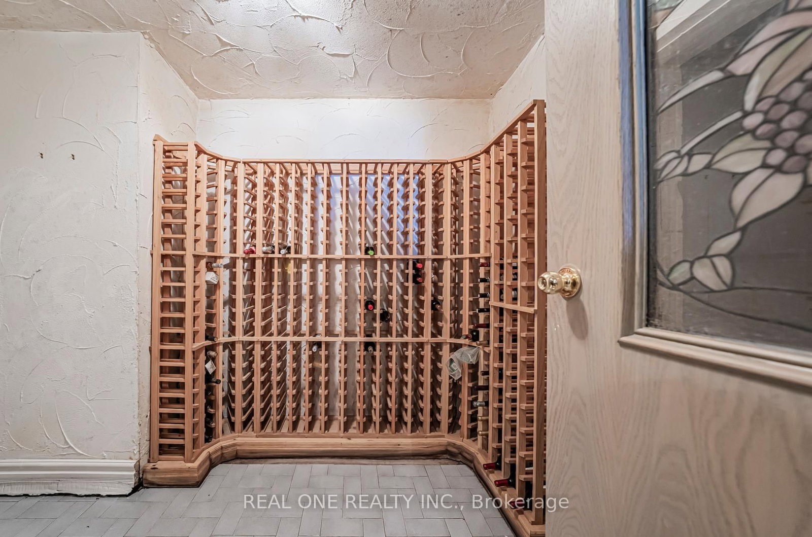 14 Alm Crt, Aurora, view 42