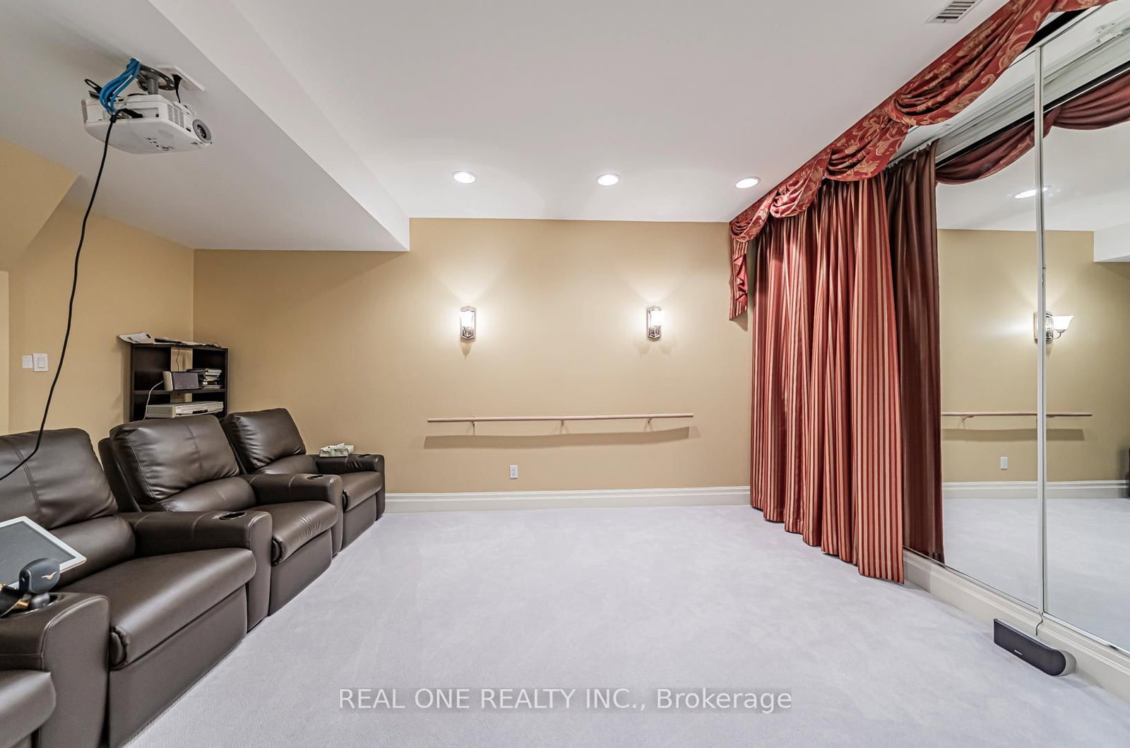 14 Alm Crt, Aurora, view 49