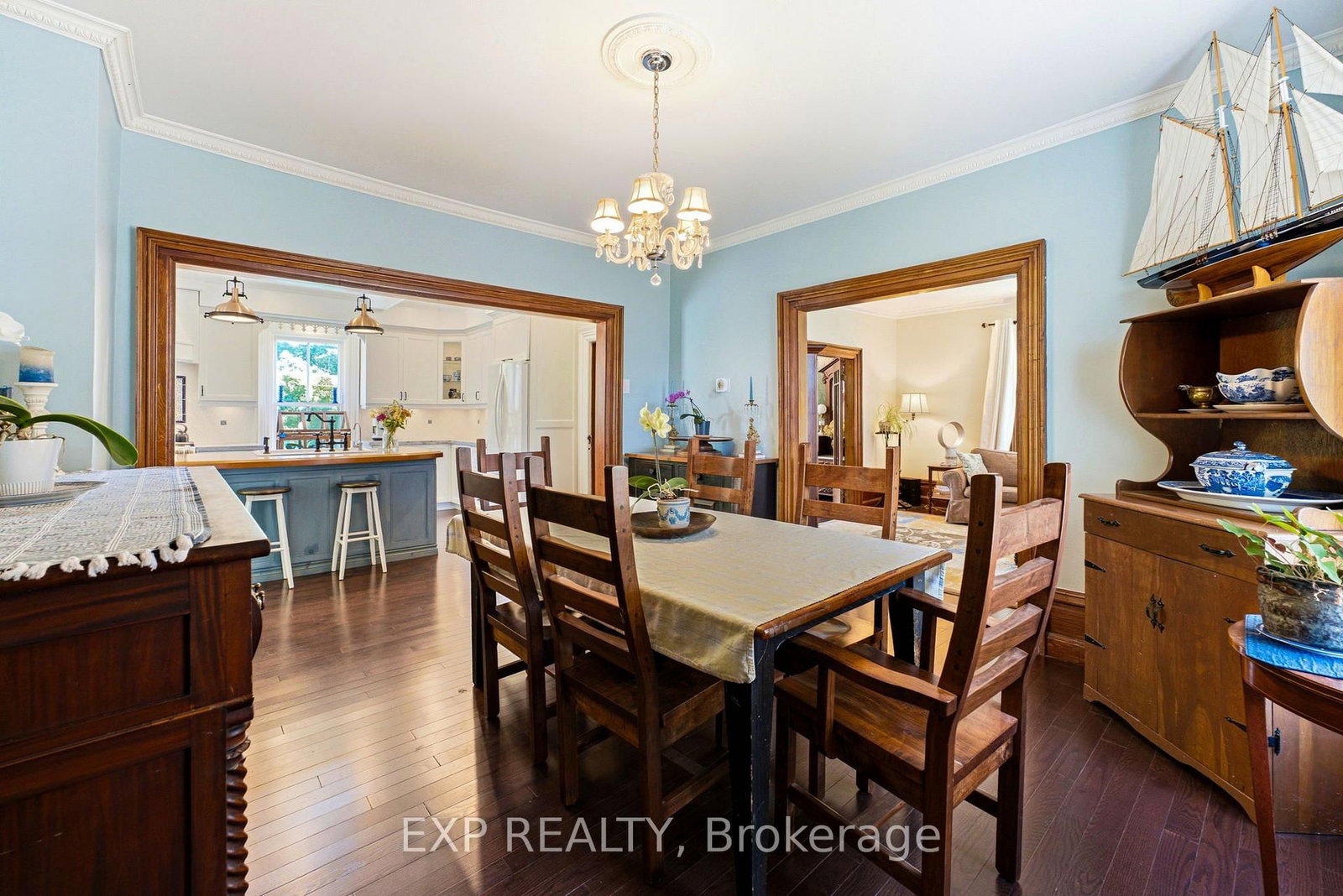 145 High Street • Georgina, ON photo 15