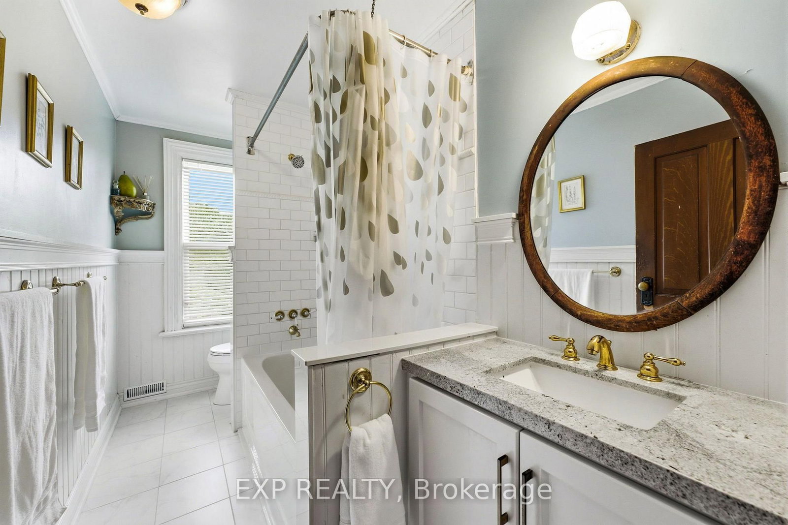 145 High Street • Georgina, ON photo 34