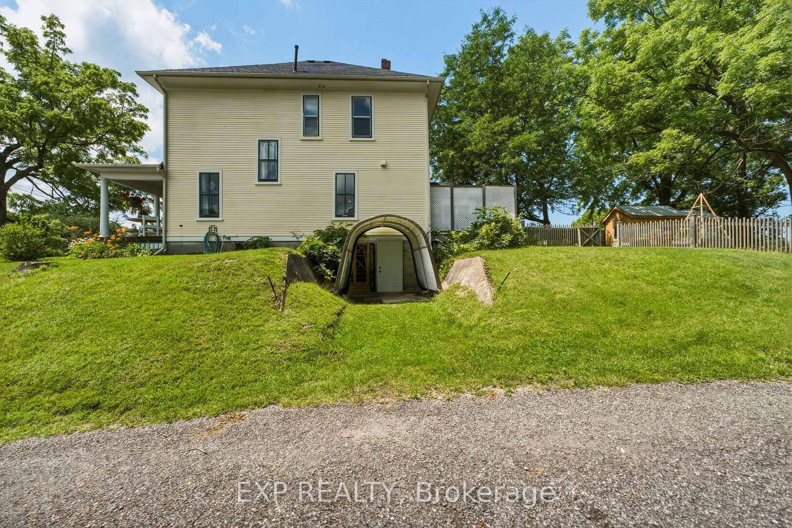 145 High Street • Georgina, ON photo 36