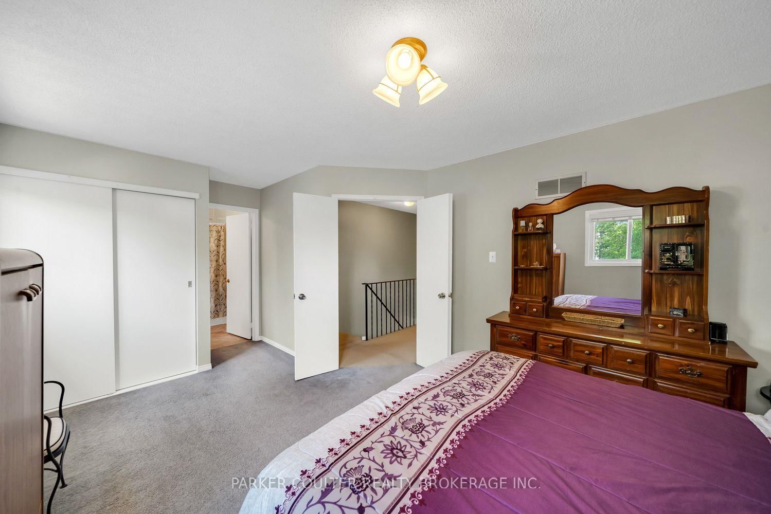 1098 Maclean Street • Innisfil, ON photo 22