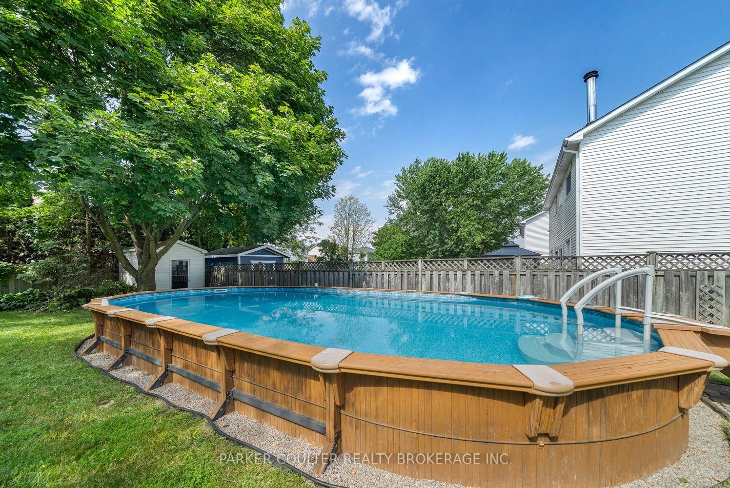 1098 Maclean Street • Innisfil, ON photo 41