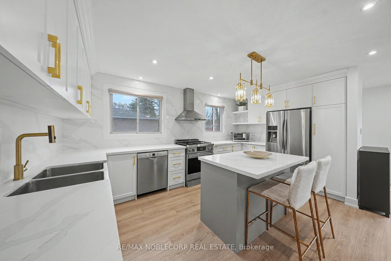24 W Maple Avenue • New Tecumseth, ON photo 12