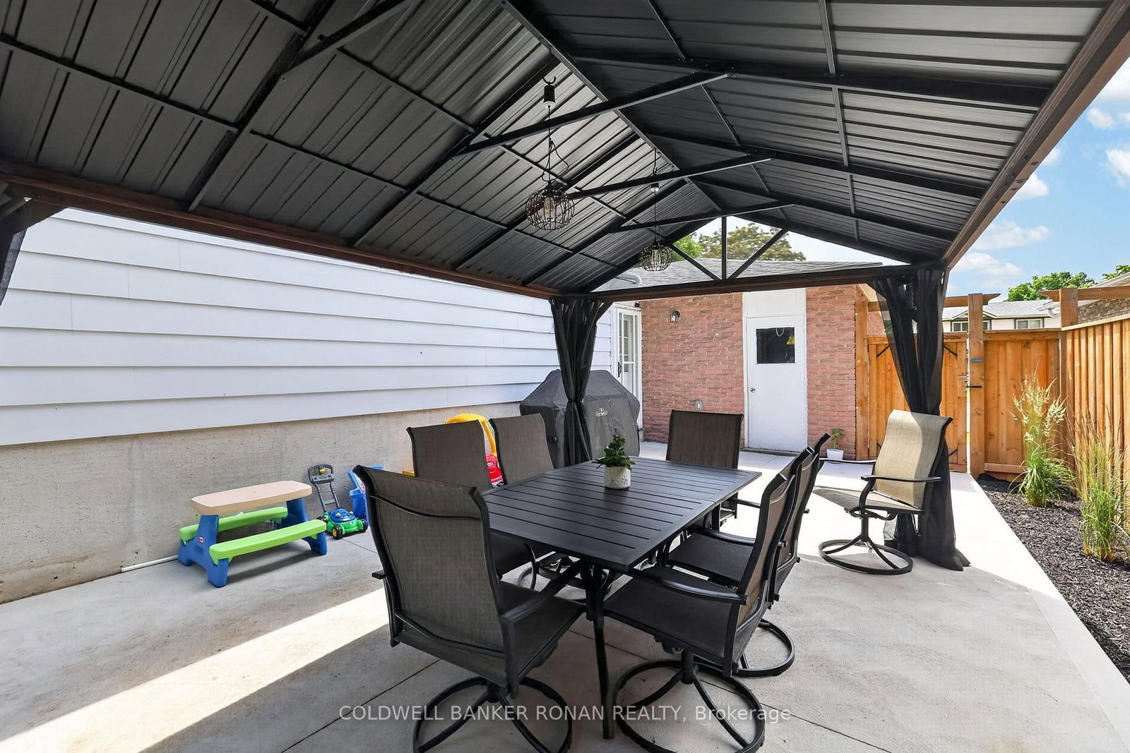 281 Tupper Boulevard • New Tecumseth, ON photo 35