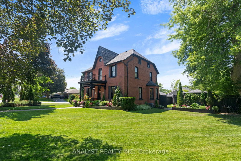 20 King Street S