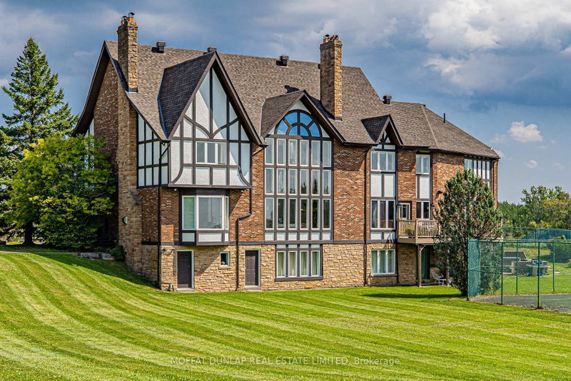 15600 Eleventh Concession Road, King