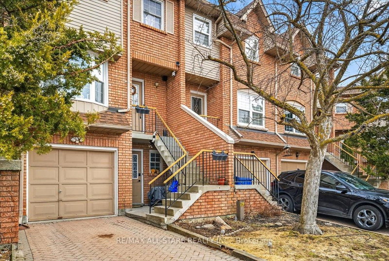 119 Spring Rd #3, Georgina, Ontario