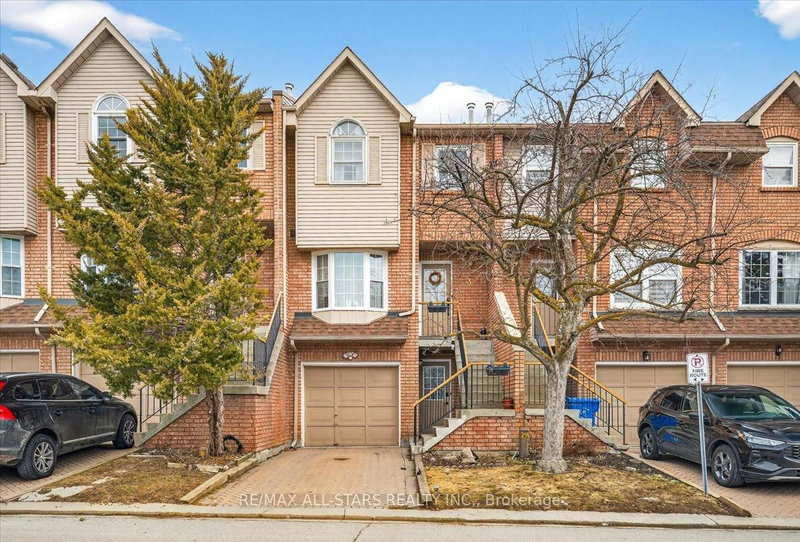 3 - 119 Spring Road