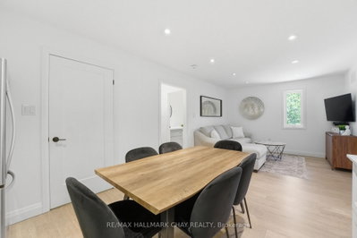 Unit Garden Suite — 147 Murphy Road — photo 4