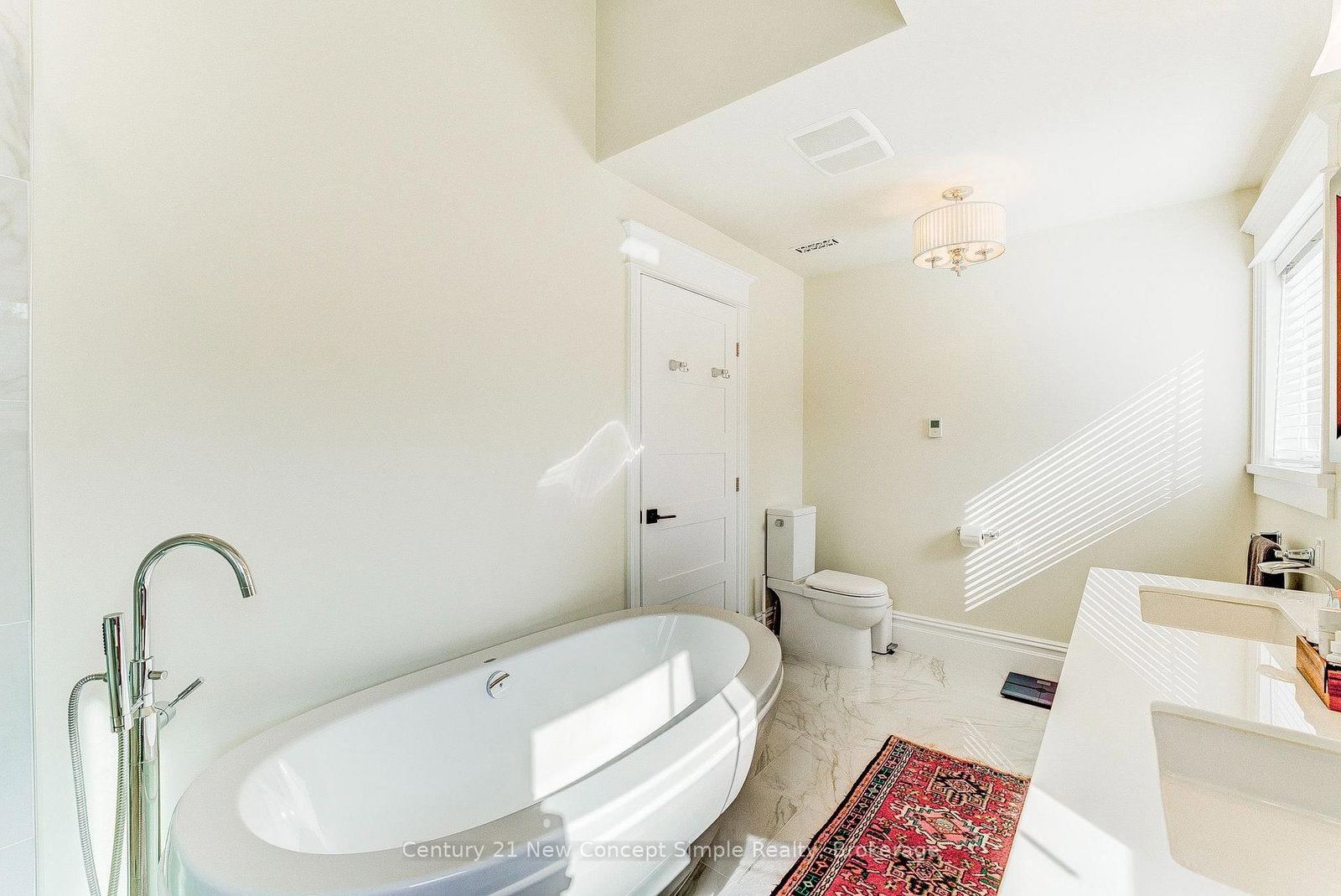 56 Machell Avenue • Aurora, ON photo 25