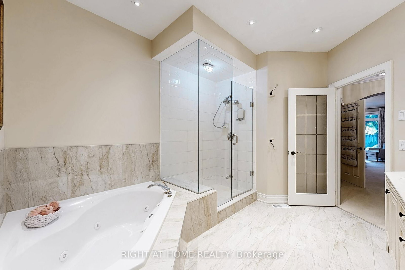 9 Arlington Way • Markham, ON photo 18