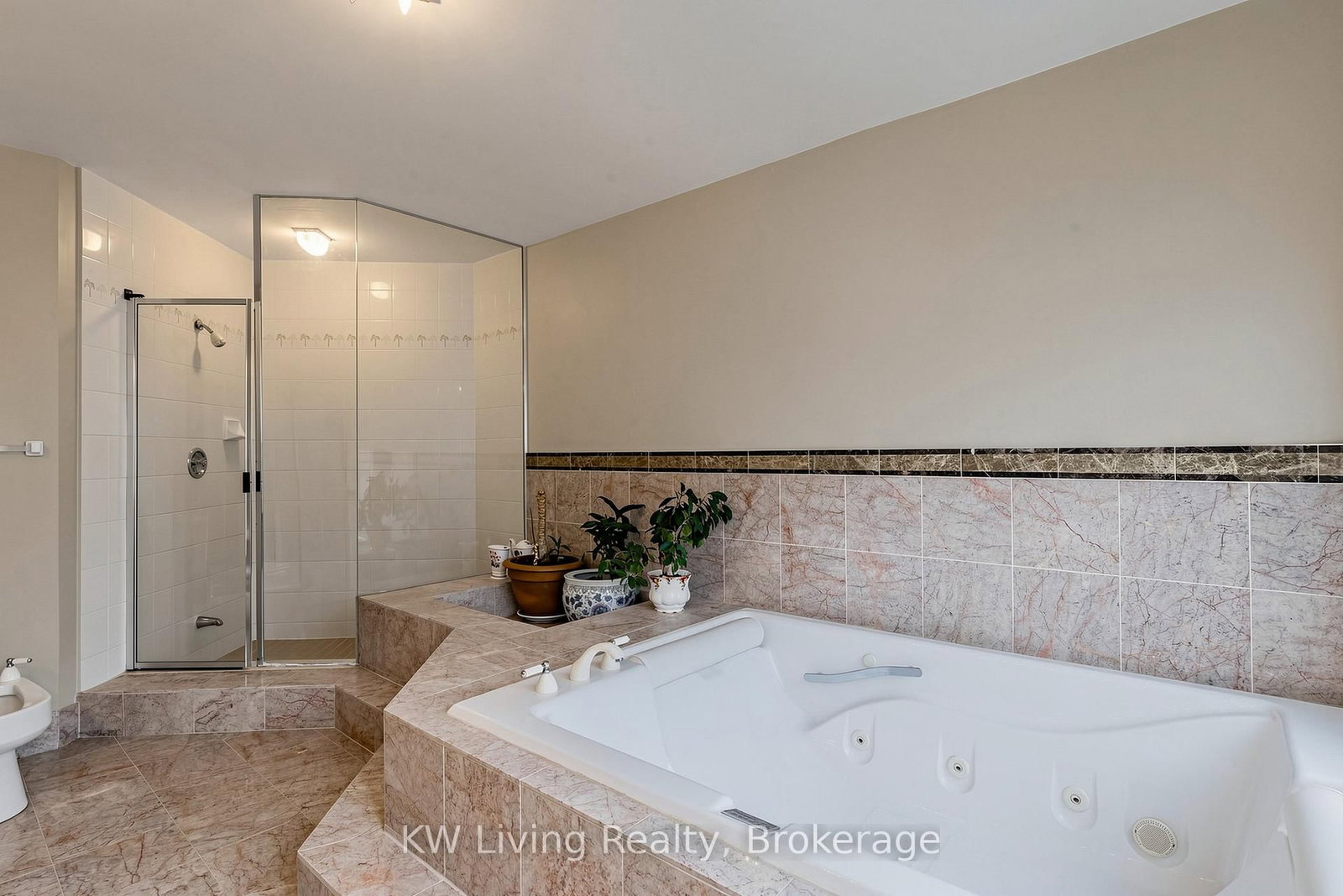 28 Edmund Crescent • Richmond Hill, ON photo 39