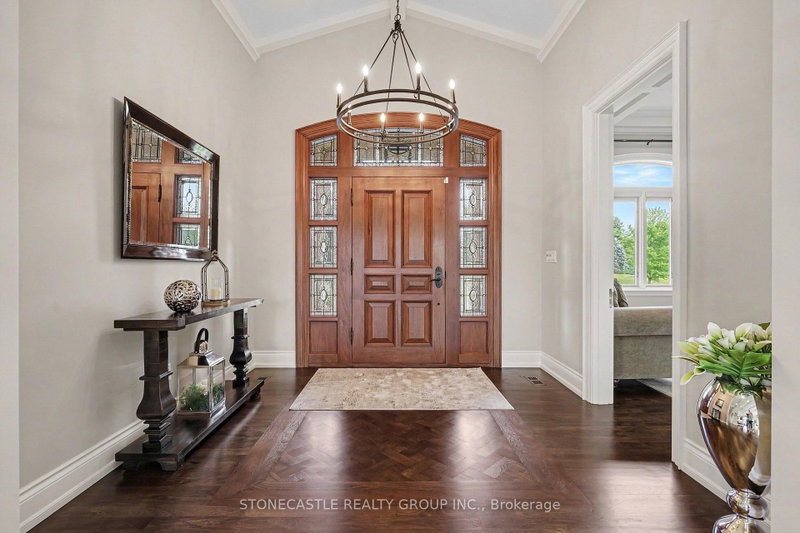4 Sugarbush Lane