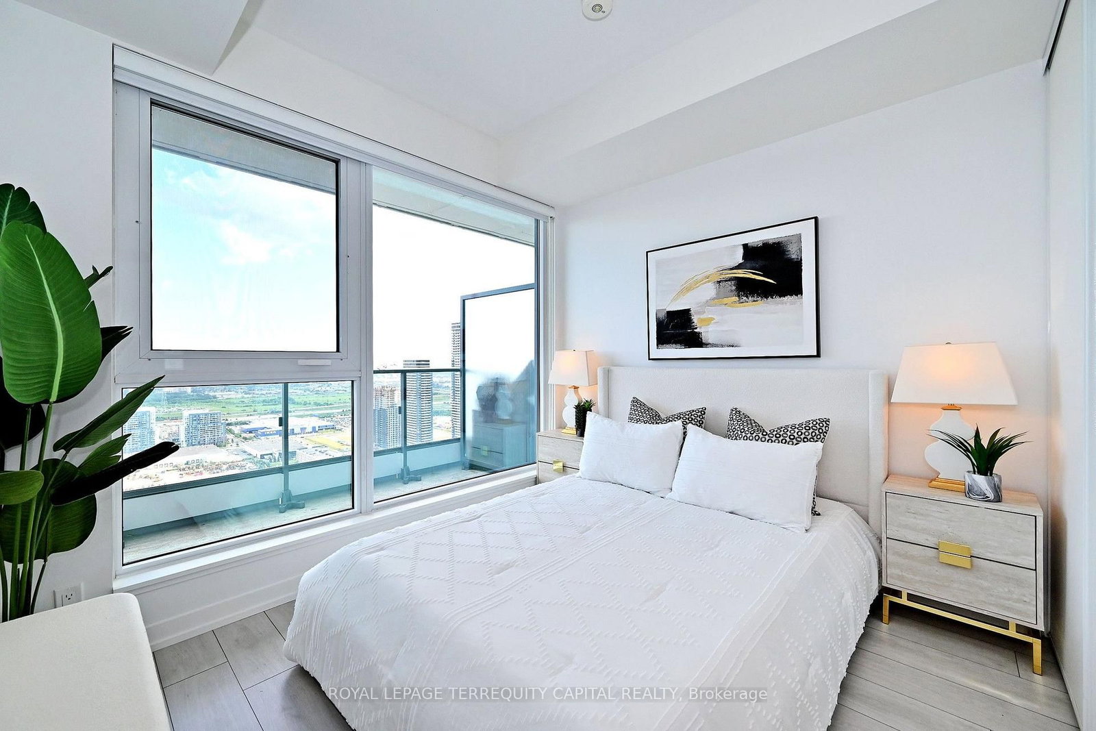 5 Buttermill Avenue • #4808 • Vaughan, ON photo 24