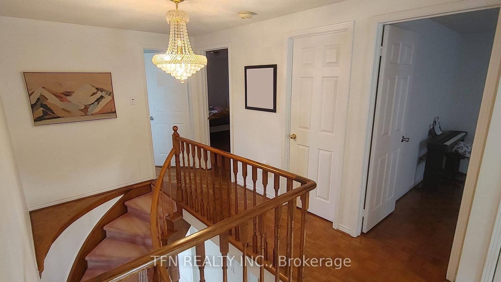 112 Trafalgar Square • Vaughan, ON photo 17