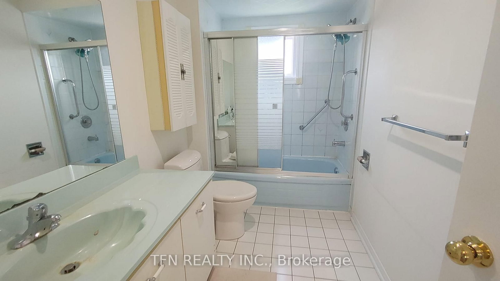 112 Trafalgar Square • Vaughan, ON photo 23