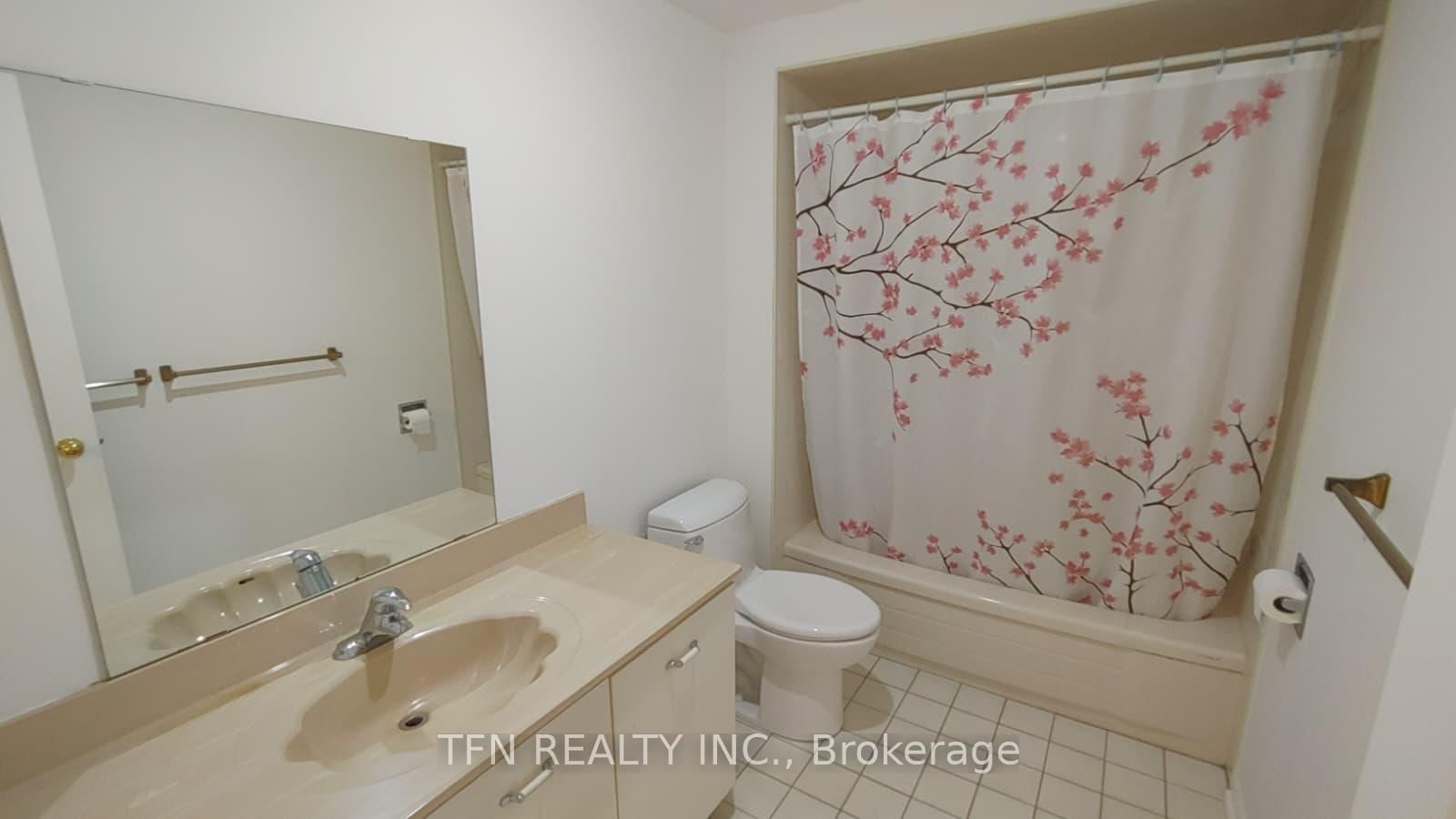 112 Trafalgar Square • Vaughan, ON photo 26
