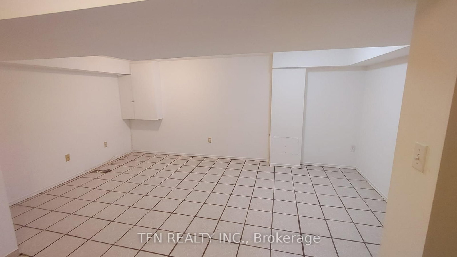 112 Trafalgar Square • Vaughan, ON photo 34