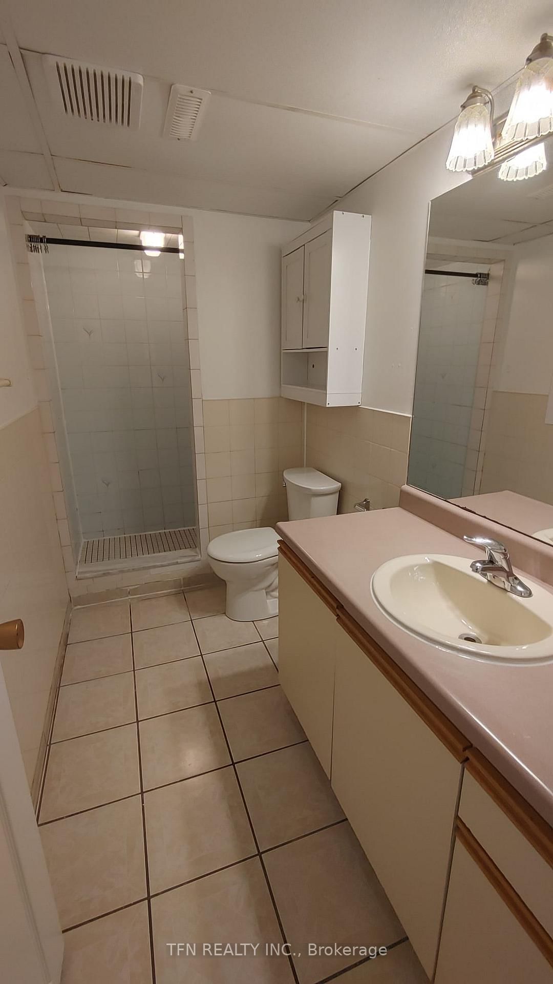 112 Trafalgar Square • Vaughan, ON photo 38