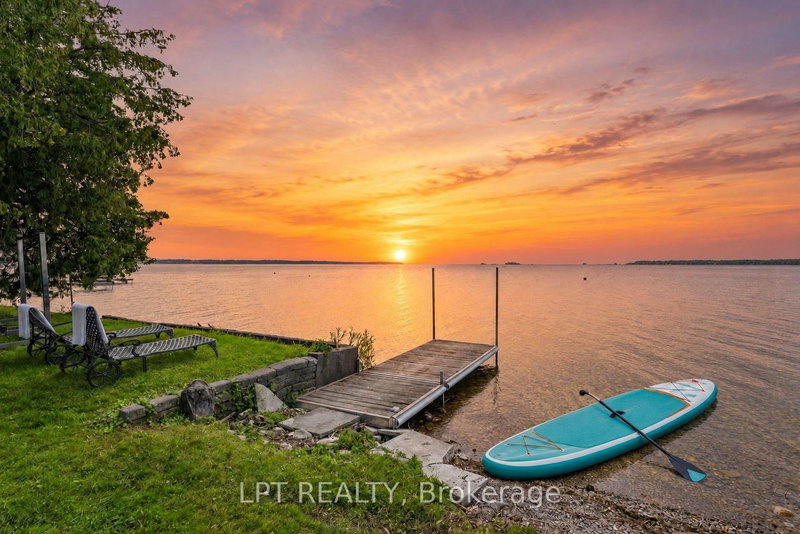 66 Blue Heron Dr, Georgina, Ontario