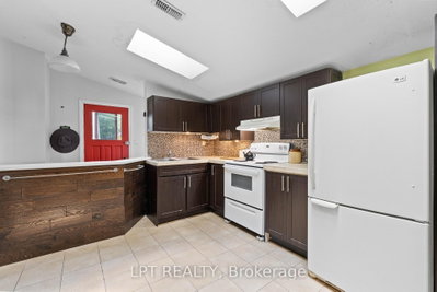 66 Blue Heron Drive • Georgina, ON photo 9