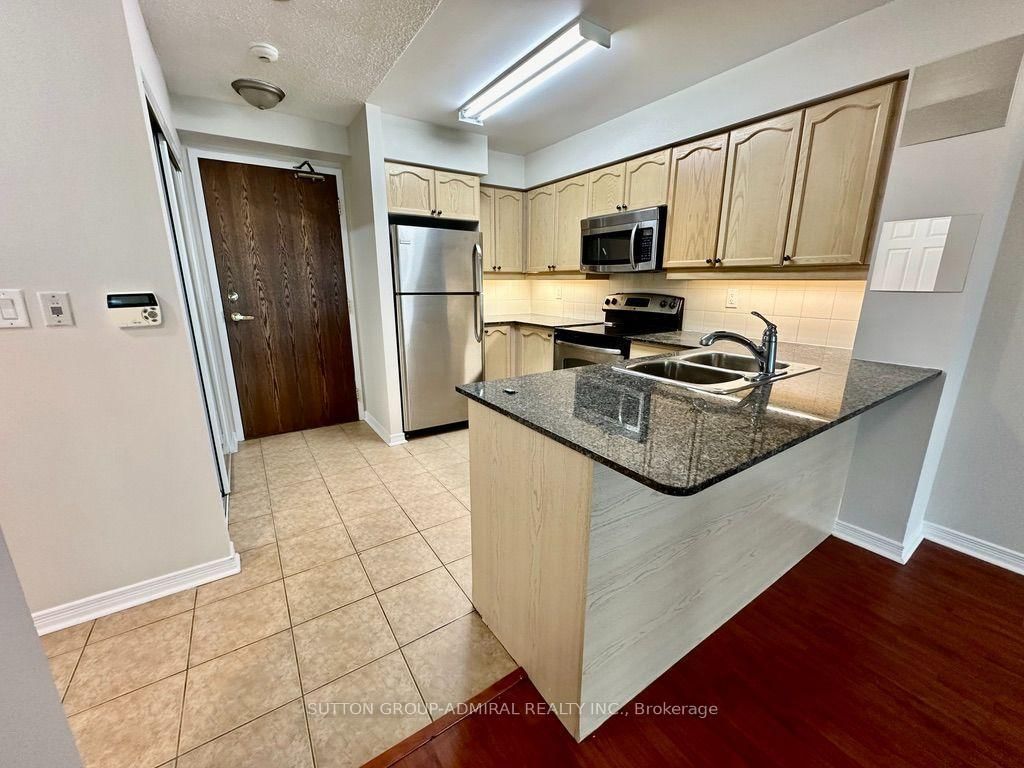 185 Oneida Crescent • #911 • Richmond Hill, ON photo 12